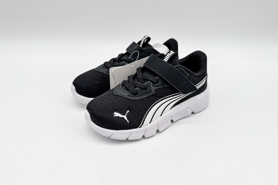 Kinder Schuhe Puma, Gr. 27